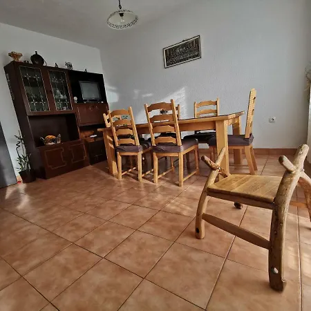 Rako * Žrnovnica