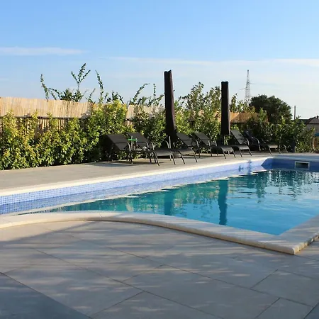 Apartament Rako *