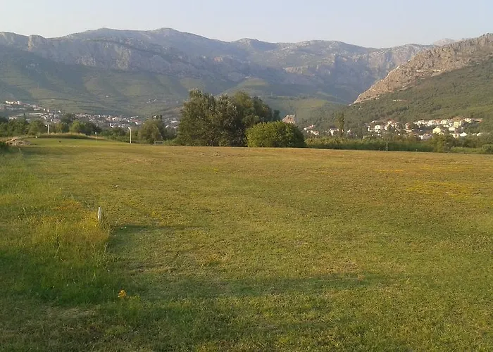 Rako Žrnovnica