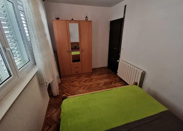 Rako Žrnovnica