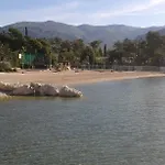 Rako 公寓 Žrnovnica