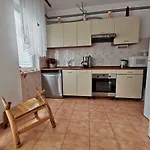 Rako * Žrnovnica