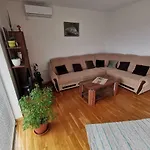 Rako * Žrnovnica
