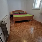Rako * Žrnovnica